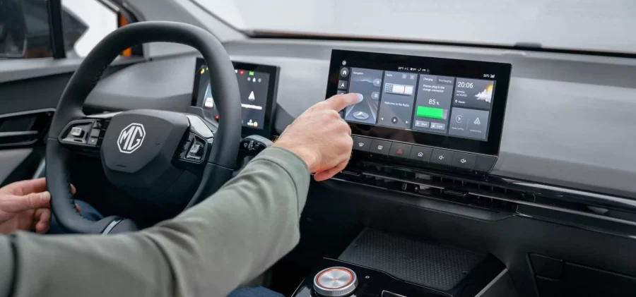 Renting Coches Eléctricos MG 4EV 64kW Luxury Blanco