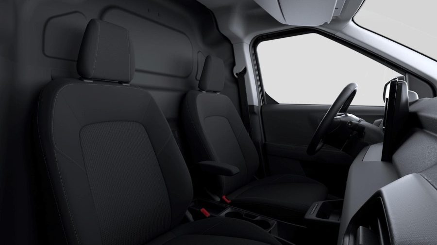 Renting Coches Eléctricos Ford TRANSIT COURIERVan BEV 54 kWh Trend Euro Aut. 6.2 Blanco